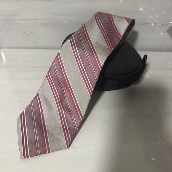 Calvin Klein Pink and Gray Striped Silk Tie - Picture 1 of 2